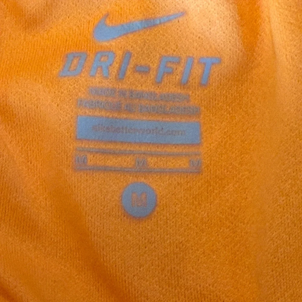Nike. One Dri-Fit Mid Rise 3